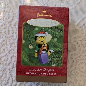 2000 Hallmark Busy Bee Shopper Keepsake Christmas Ornament.